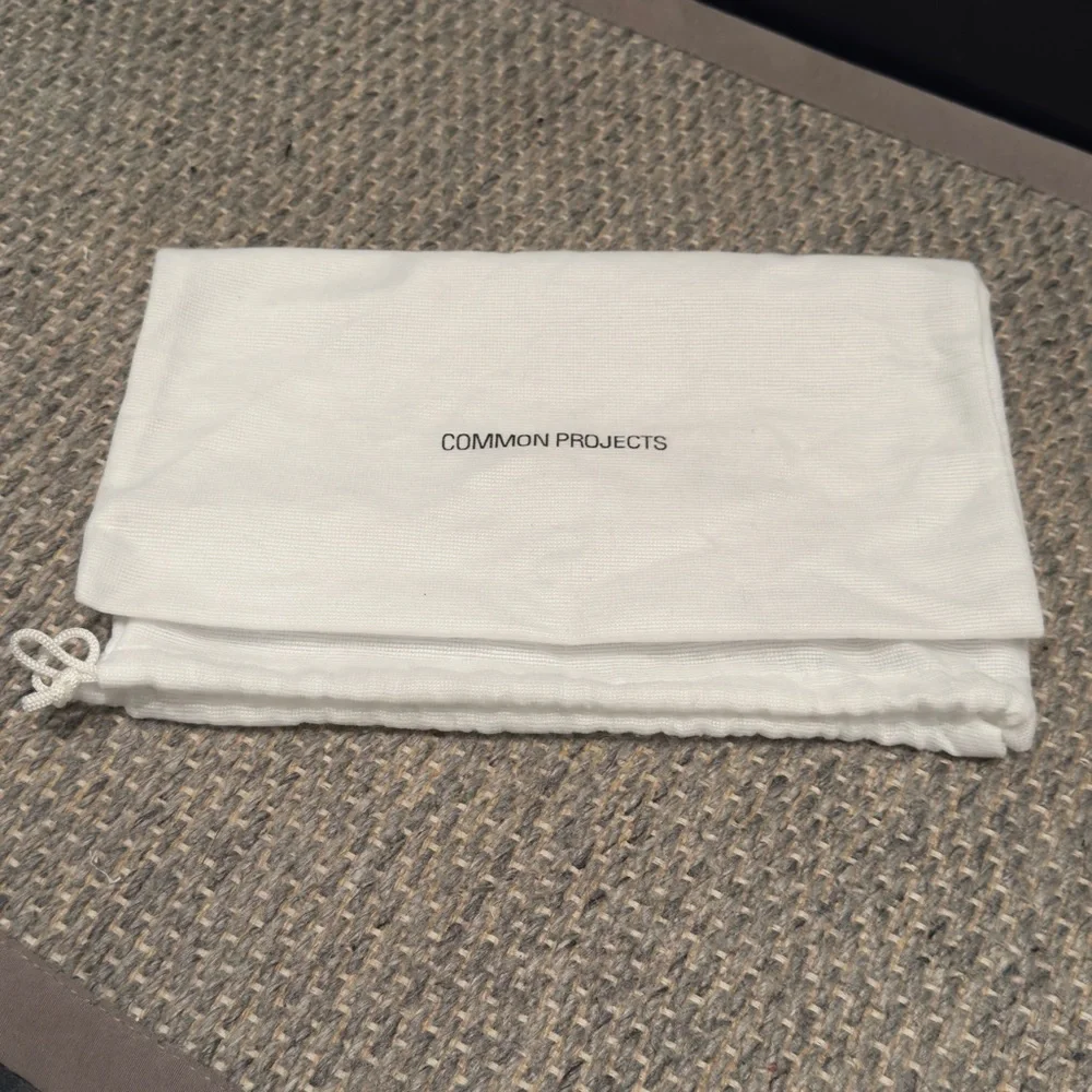 Common Projects White Dust Bag - Picture 2 of 3